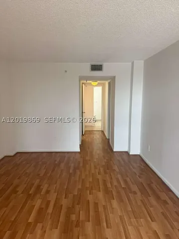 20840 San Simeon Way Miami FL 33179