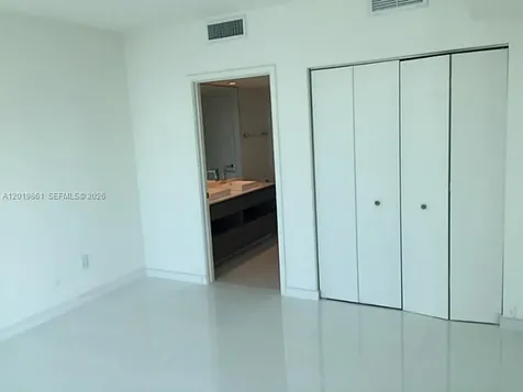 1100 S Miami Avenue Miami FL 33130