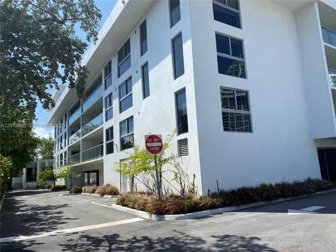 10250 Collins Avenue Bal Harbour FL 33154