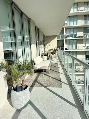 3470 E Coast Avenue Miami FL 33137