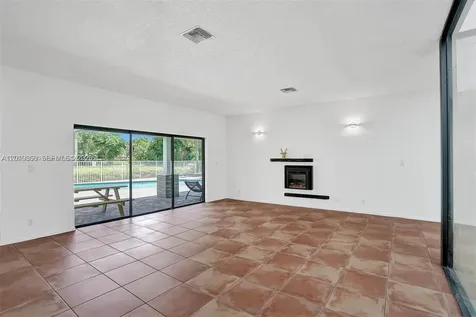 16610 Royal Poinciana Court Weston FL 33326