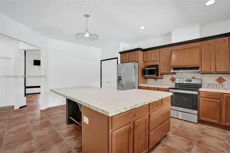 16610 Royal Poinciana Court Weston FL 33326