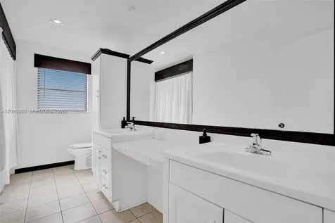16610 Royal Poinciana Court Weston FL 33326
