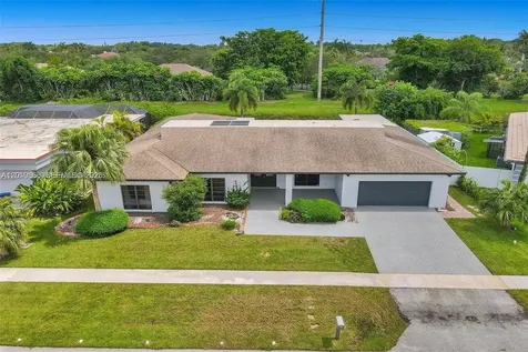 16610 Royal Poinciana Court Weston FL 33326