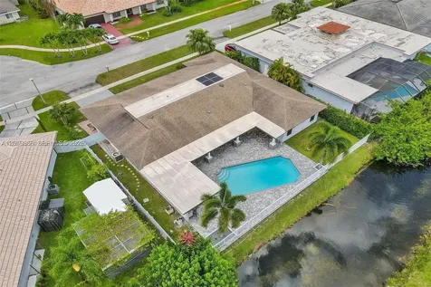 16610 Royal Poinciana Court Weston FL 33326