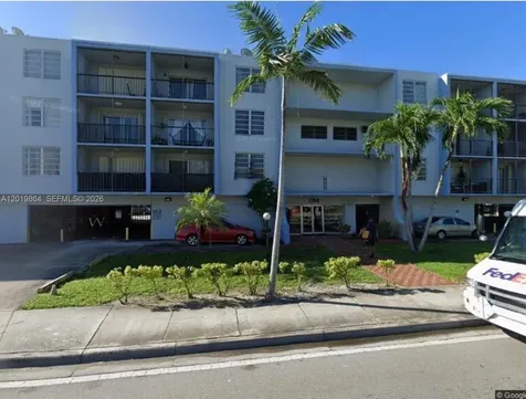 1250 NE 125th Street North Miami FL 33161