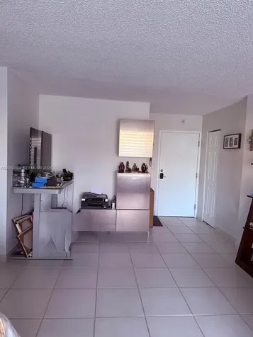 1250 NE 125th Street North Miami FL 33161