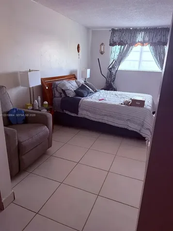 1250 NE 125th Street North Miami FL 33161