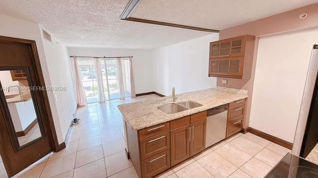 470 S Park Road Hollywood FL 33021