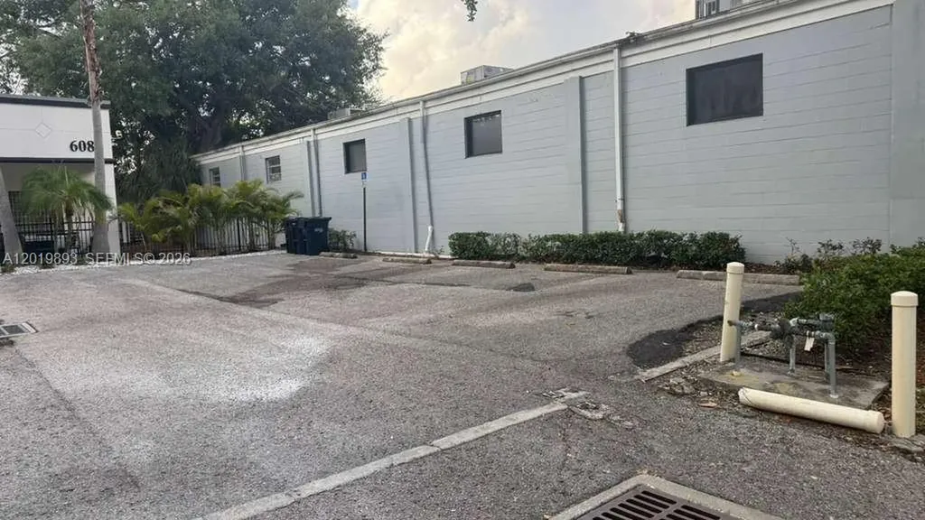 608 S Tampania Other City - In The State Of Florida FL 33609