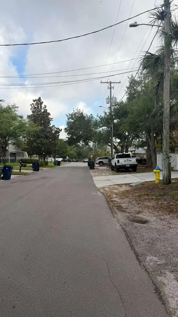 608 S Tampania Other City - In The State Of Florida FL 33609