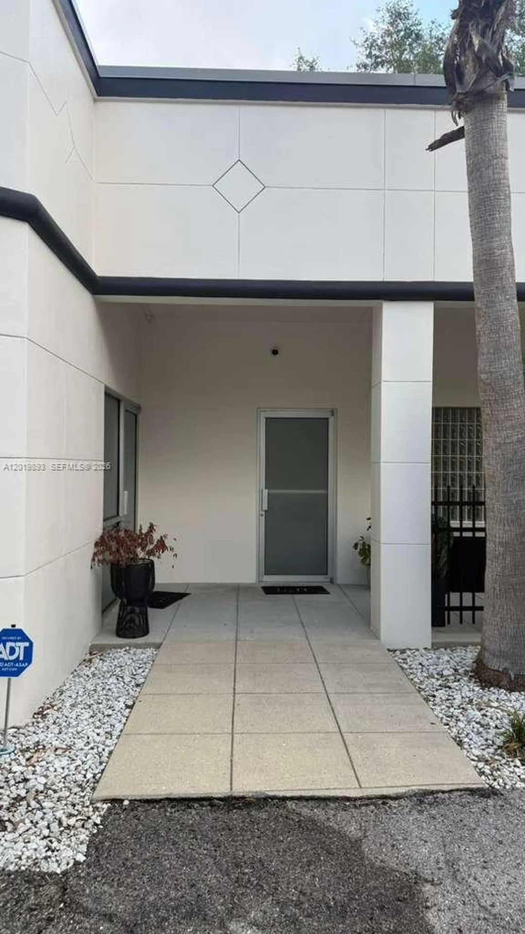 608 S Tampania Other City - In The State Of Florida FL 33609