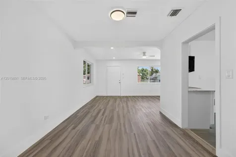 280 NW 101st Street Miami FL 33150