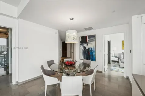 88 SW 7th Street Miami FL 33130
