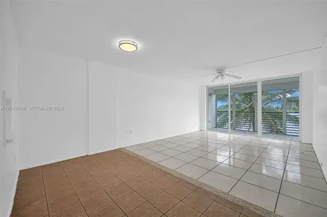 1075 NE Miami Gardens Drive Miami FL 33179