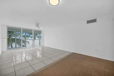 1075 NE Miami Gardens Drive Miami FL 33179