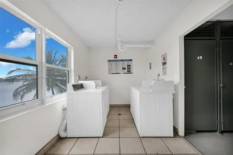 1075 NE Miami Gardens Drive Miami FL 33179