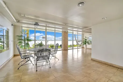 1075 NE Miami Gardens Drive Miami FL 33179