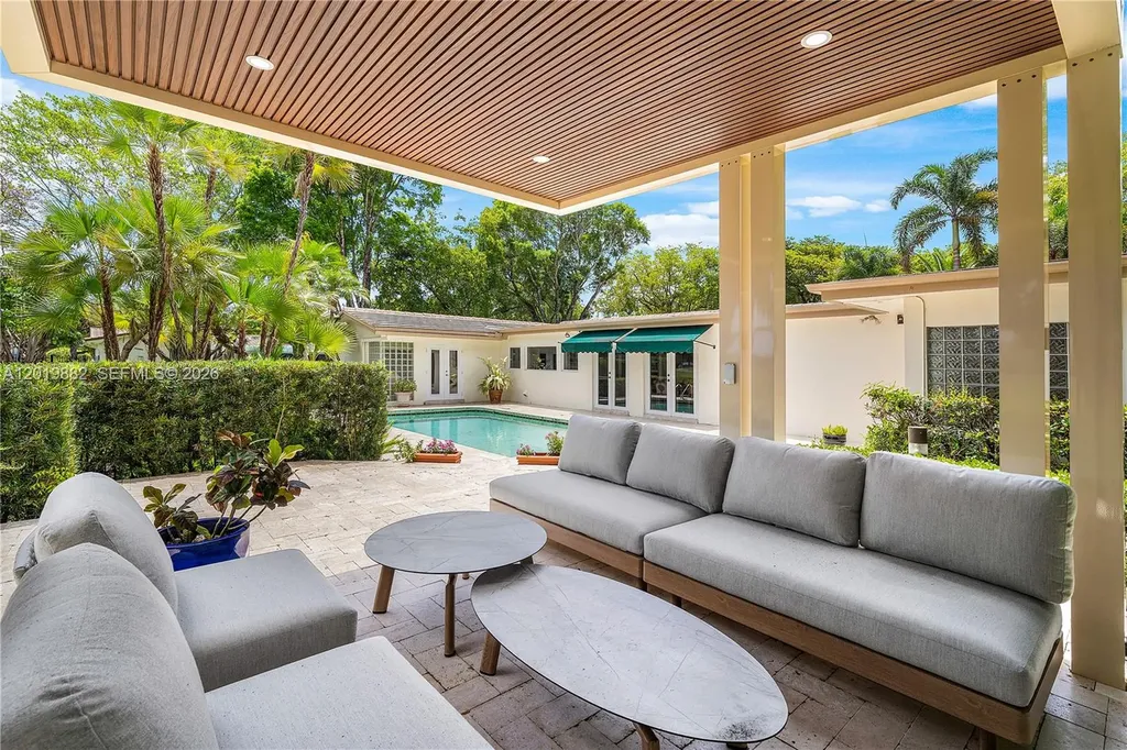 4301 Sanders Street Hollywood FL 33021