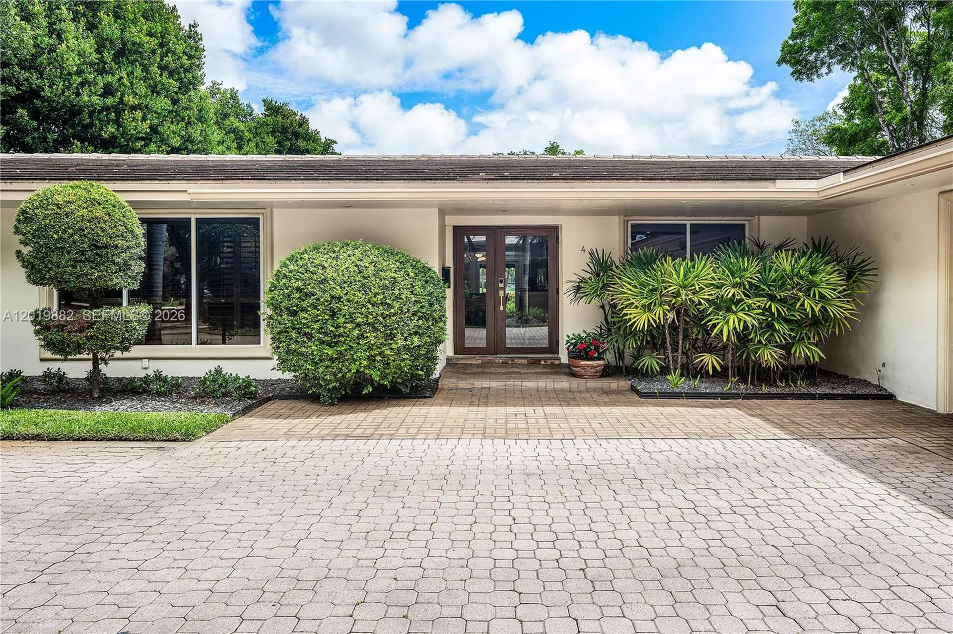 4301 Sanders Street Hollywood FL 33021