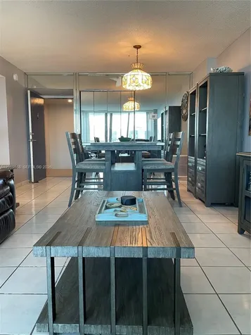2655 Collins Avenue Miami Beach FL 33140