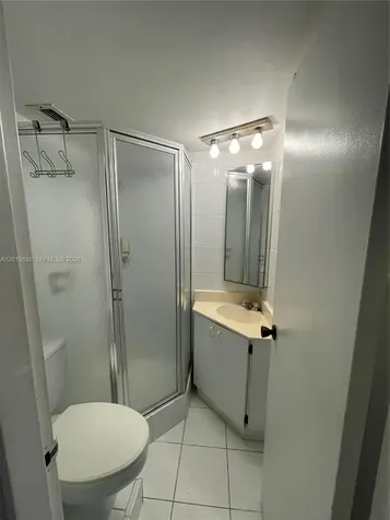 2655 Collins Avenue Miami Beach FL 33140