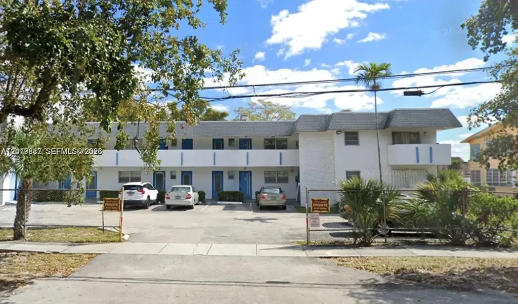19051 NE 2nd Avenue Miami FL 33179
