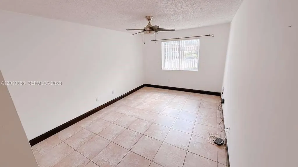 470 S Park Road Hollywood FL 33021