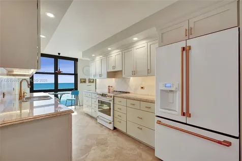 1111 Crandon Boulevard Key Biscayne FL 33149