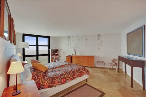 1111 Crandon Boulevard Key Biscayne FL 33149