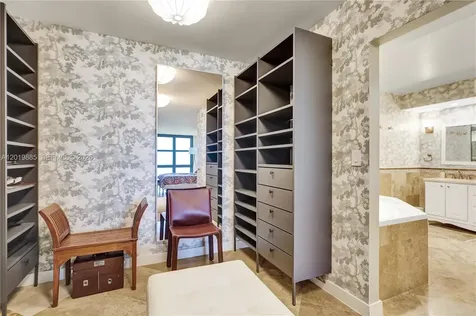 1111 Crandon Boulevard Key Biscayne FL 33149