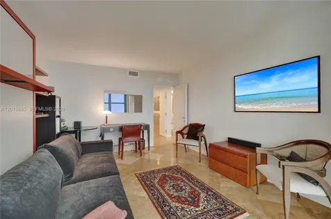 1111 Crandon Boulevard Key Biscayne FL 33149