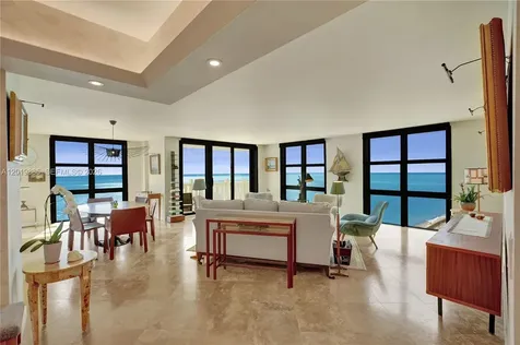 1111 Crandon Boulevard Key Biscayne FL 33149