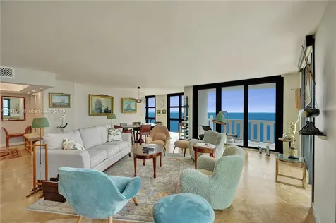 1111 Crandon Boulevard Key Biscayne FL 33149
