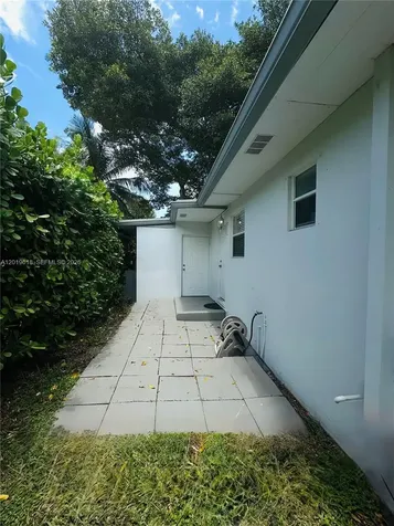 3370 Frow Avenue Miami FL 33133