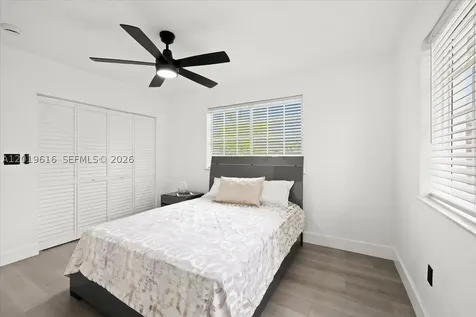 2400 NE 195th Street Miami FL 33180