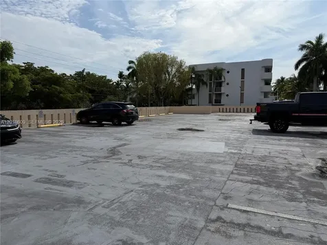 2350 NE 135th Street North Miami FL 33181