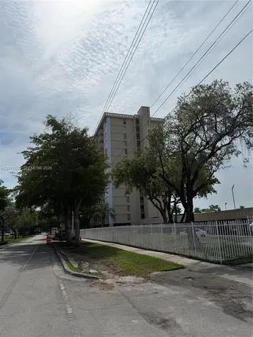 2350 NE 135th Street North Miami FL 33181