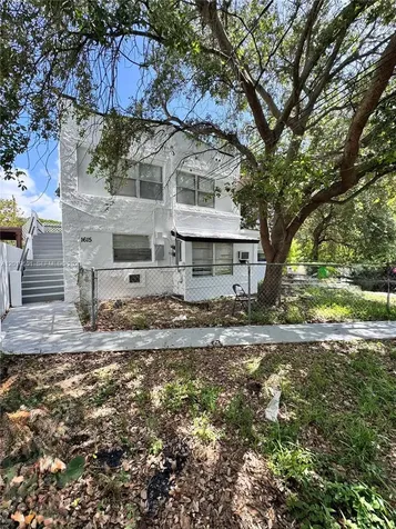 1613-1615 NW 45th Street Miami FL 33142