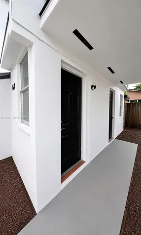 1613-1615 NW 45th Street Miami FL 33142