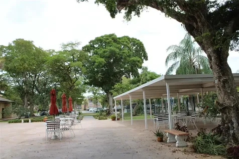 8120 SW 24th Street North Lauderdale FL 33068