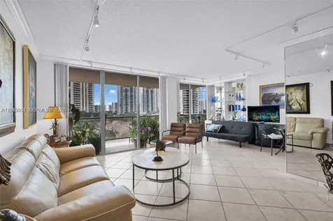19667 Turnberry Way Aventura FL 33180