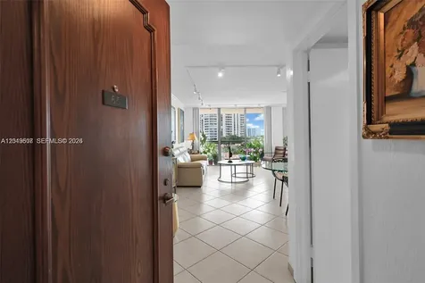 19667 Turnberry Way Aventura FL 33180