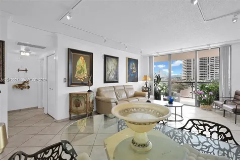 19667 Turnberry Way Aventura FL 33180