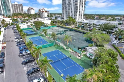 19667 Turnberry Way Aventura FL 33180