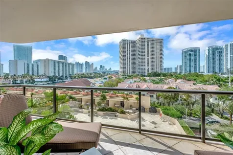 19667 Turnberry Way Aventura FL 33180
