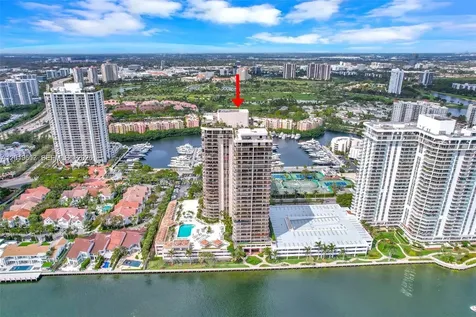 19667 Turnberry Way Aventura FL 33180