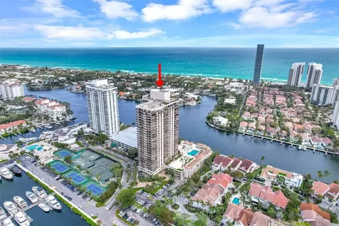 19667 Turnberry Way Aventura FL 33180