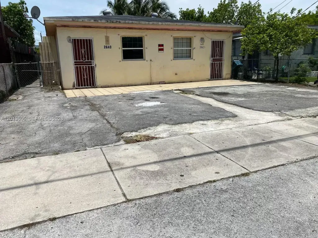 2640 NW 23rd Court Miami FL 33142