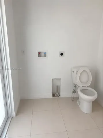 1507 NW 100th Street Miami FL 33147